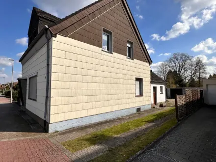 Doppelhaushälfte mit 3 Garagen in Dorsten-Holsterhausen (3)