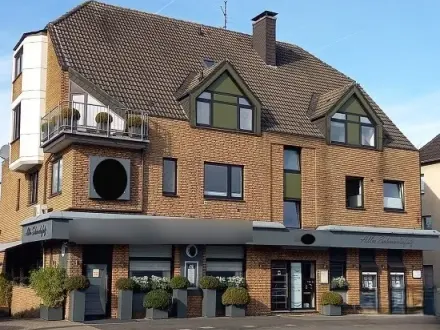 ***Reserviert*** (1)