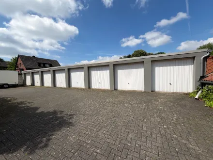 ***Reserviert*** (3)